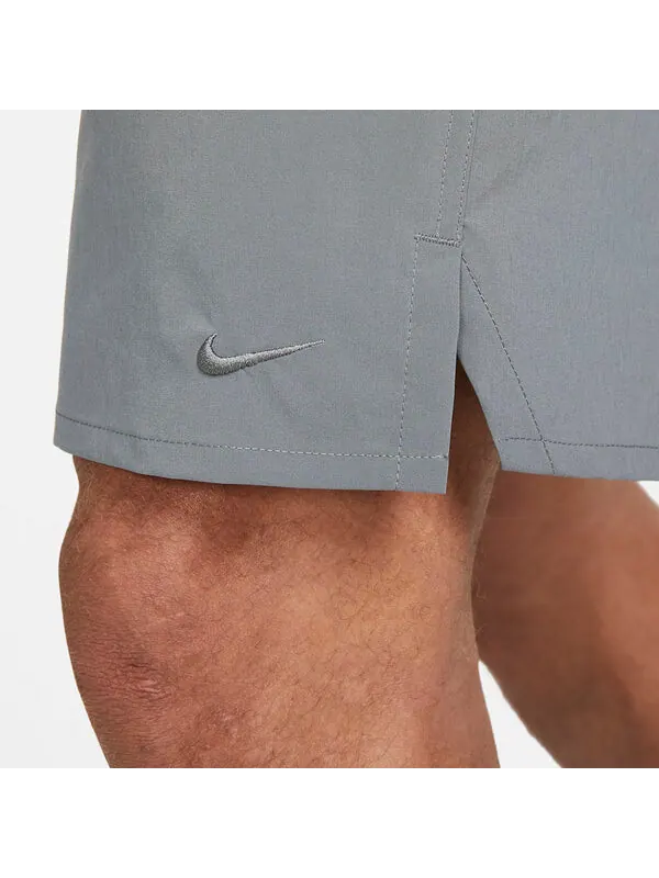 Шорты Nike Dri-fit Unlimited Training Short 'Sliver' — изображение 2 из 4, серебряный