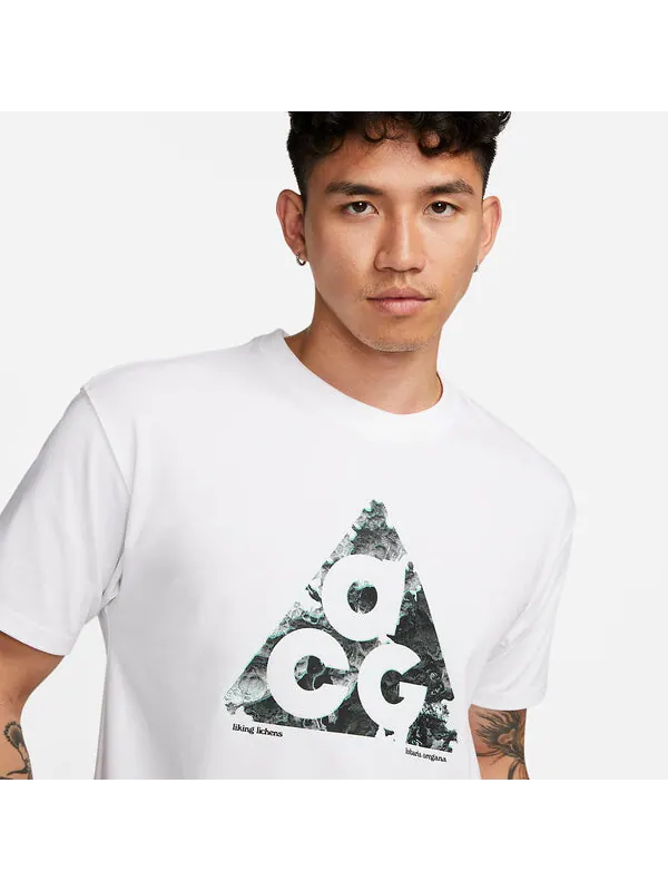 Футболка Nike ACG Logo T-shirt 'White Green' — изображение 3 из 4, белый/зеленый