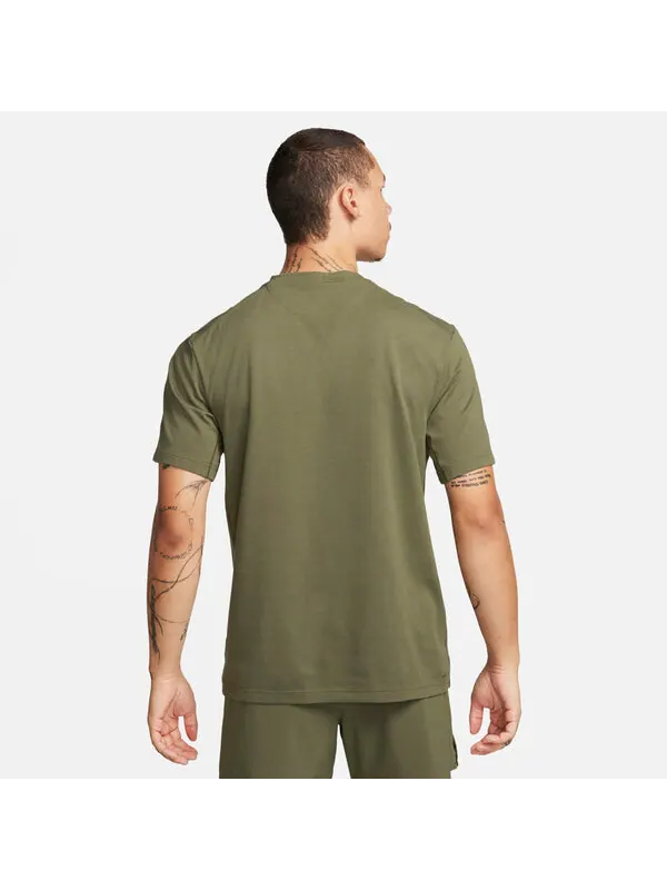 Футболка dri fit для начальной тренировки Nike — изображение 2 из 4, оливковый зеленый