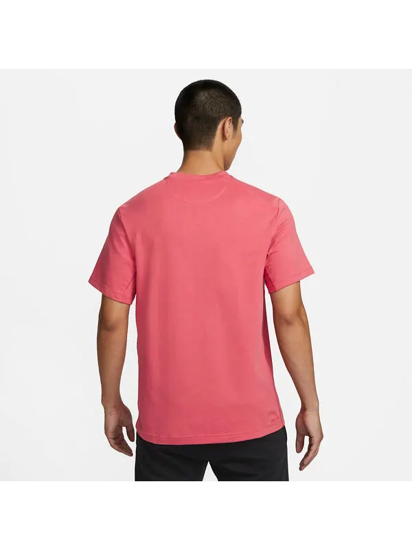Футболка dri fit primary Nike — изображение 2 из 4, розовый