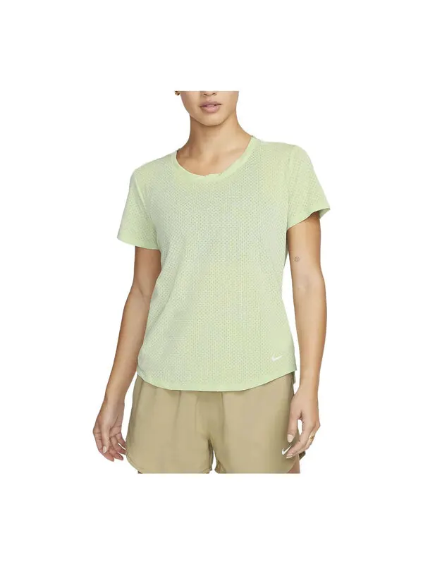 Футболка (WMNS) Nike Dri-Fit One Breathe T-shirt 'Oil Green' — изображение 1 из 3, зеленый
