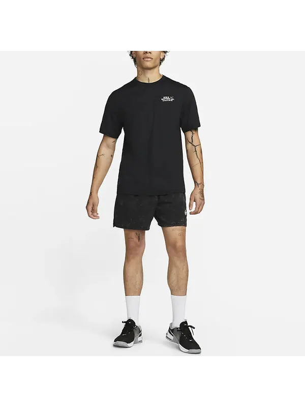Футболка dri fit uv hyverse футболка Nike — изображение 3 из 3, черный/мульти