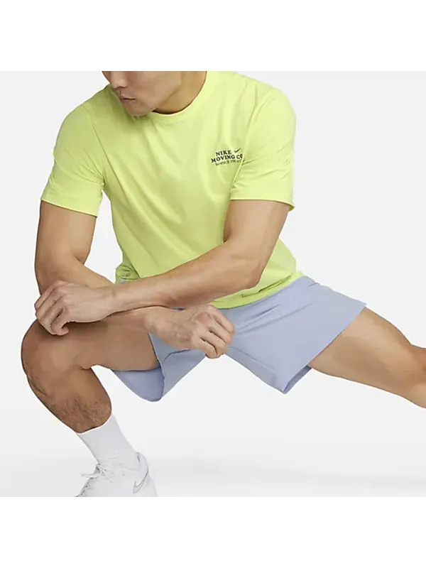 Футболка dri-fit uv hyverse short-sleeve fitness top 'light lemon twist' Nike — изображение 3 из 3, лимонно-желтый