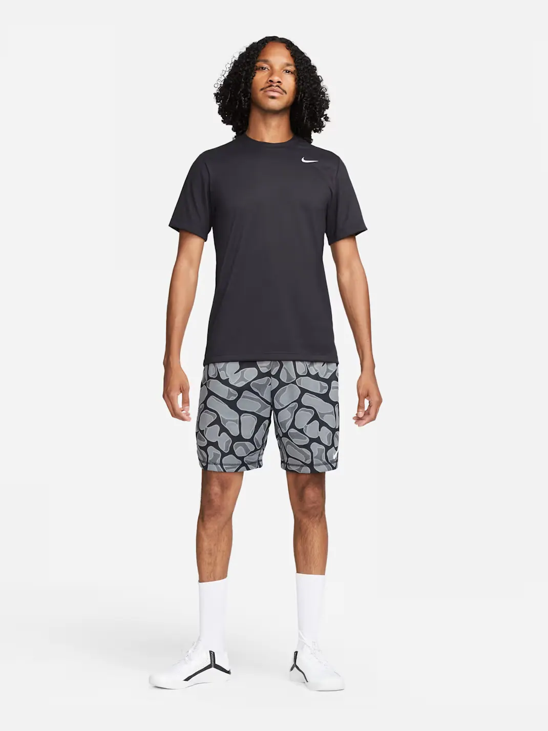 Футболка Nike Legend Dri-Fit — изображение 4 из 10, черный