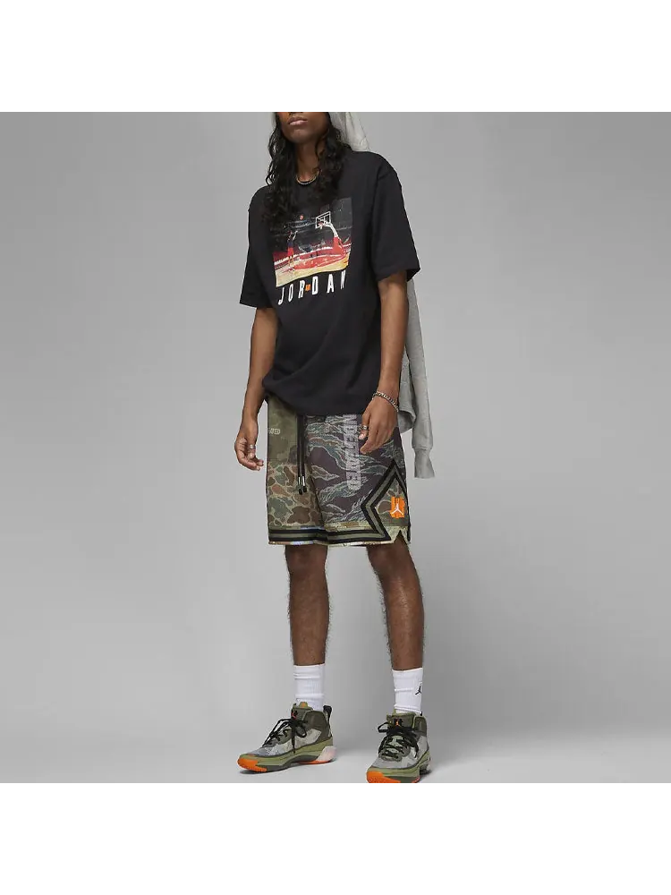 Футболка Air Jordan x Undefeated T-Shirt Asia Sizing 'Black' — изображение 3 из 5, черный