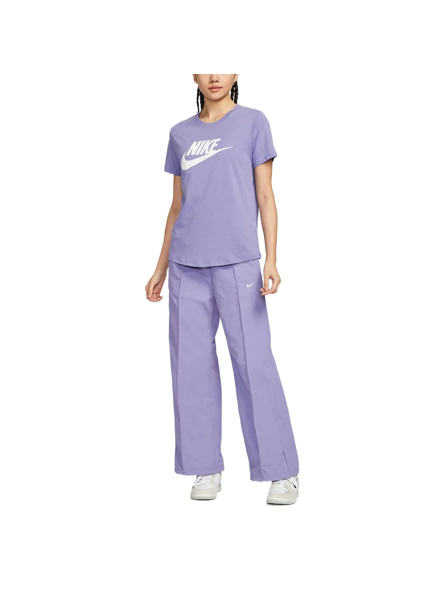 Футболка Nike Sportswear Essentials Logo DX7907-527 — изображение 3 из 7, фиолетовый