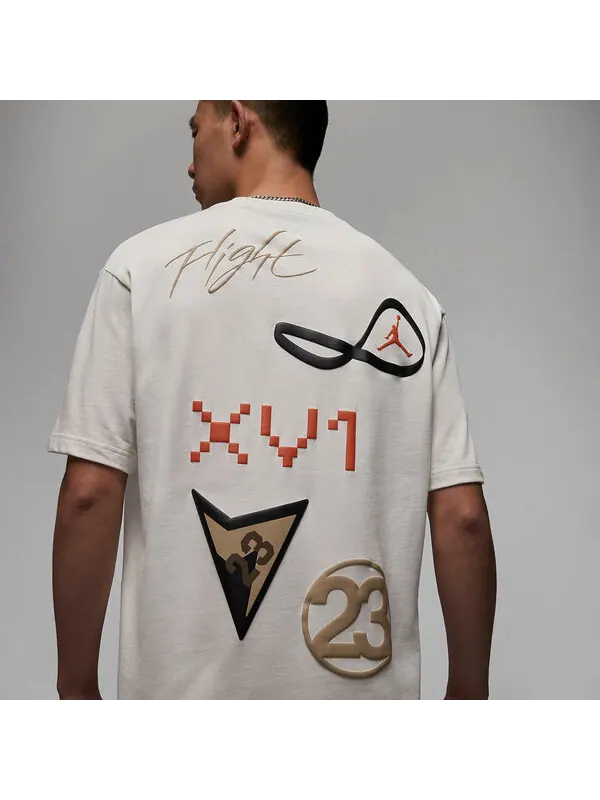 Футболка Air Jordan Flight Heritage 85 T-Shirts 'Beige' — изображение 2 из 2, бежевый