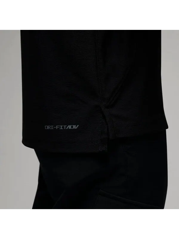 Футболка Air Jordan Dri-FIT ADV Sport Quick-Dry Golf Lapel T-Shirt 'Black' — изображение 2 из 3, черный/мульти