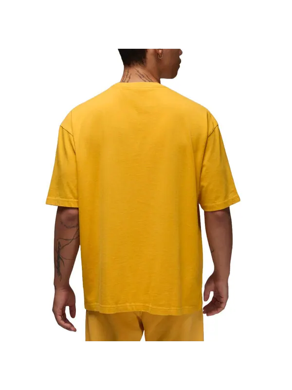 Футболка flight essential oversize футболка asia sizing Air Jordan — изображение 2 из 2, желтый