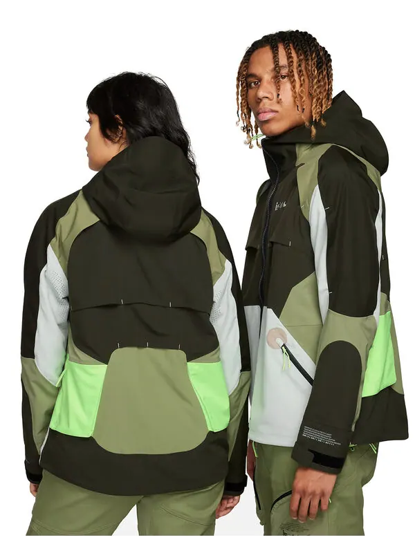 Куртка Nike ISPA Jacket 'Sequoia Alligator Light Silver' — изображение 2 из 4, светлый серебристый