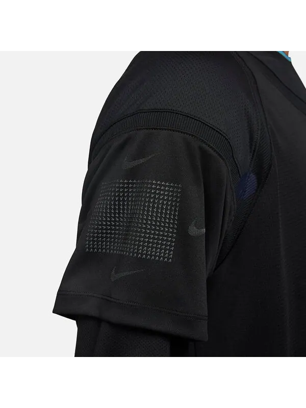 Футболка Nike ISPA Long Sleeve T-Shirt 'Black' — изображение 3 из 4, черный/мульти