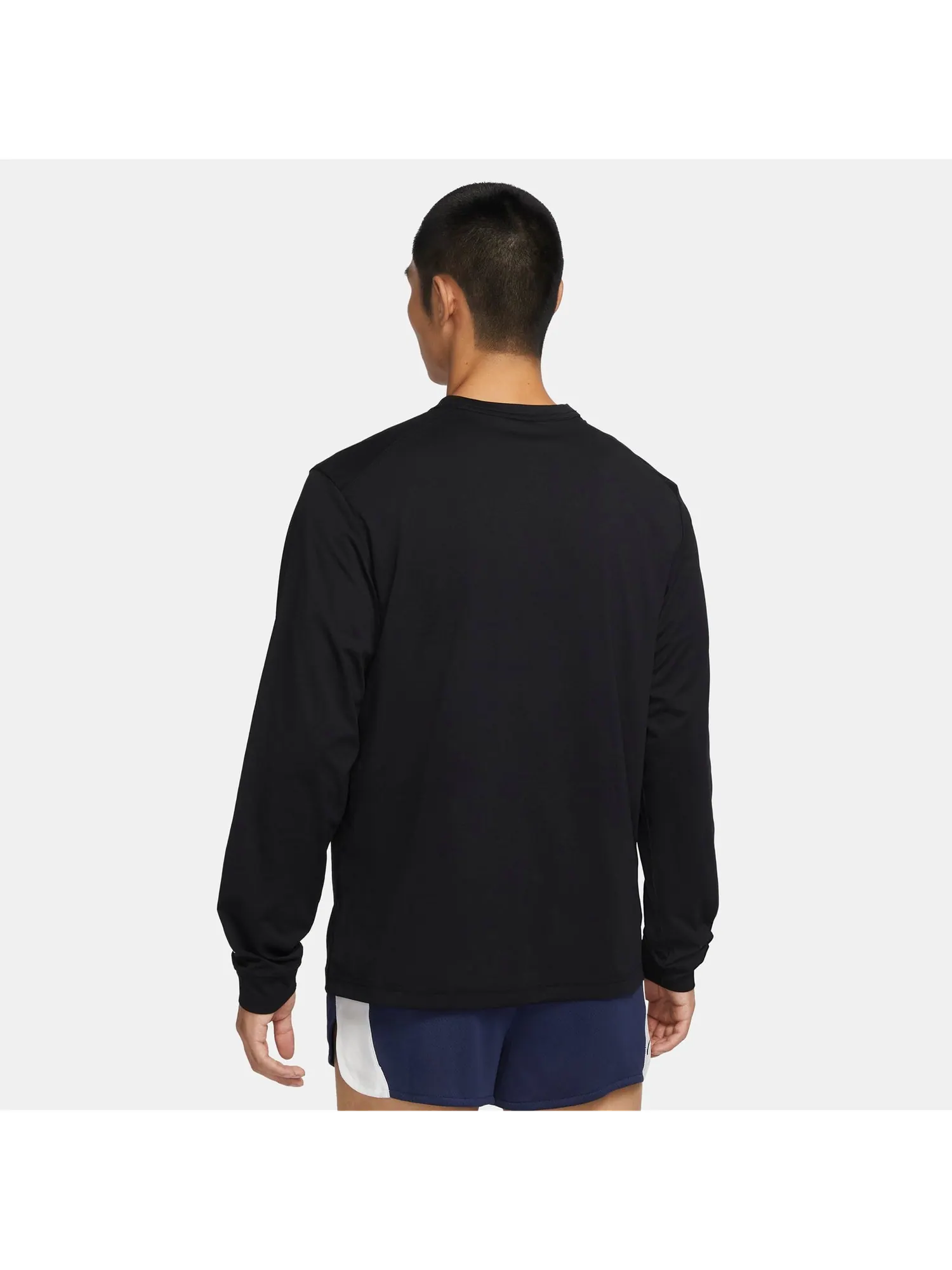 Топ Nike Track Club Sweatshirt 'Black' — изображение 2 из 3, черный