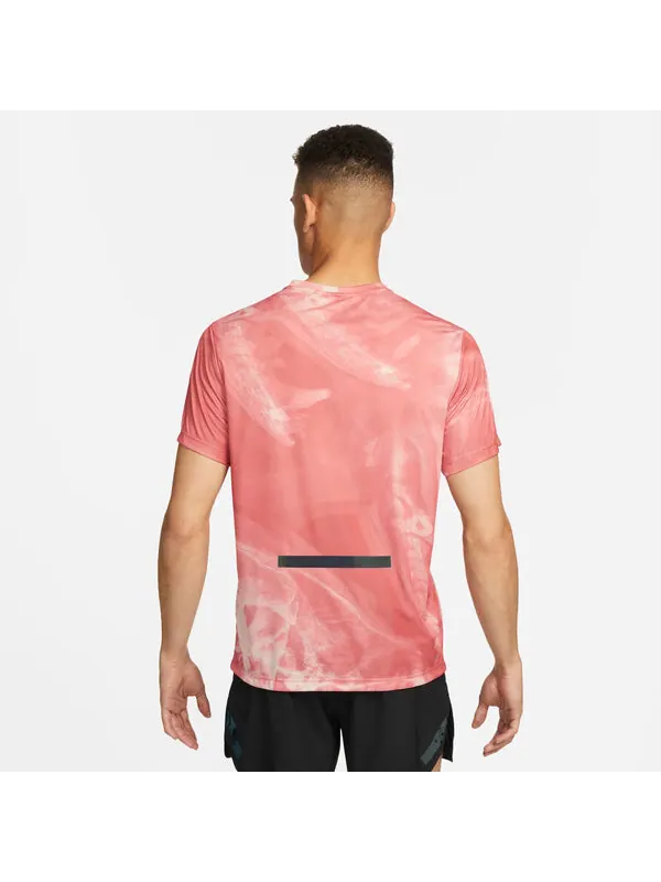 Футболка dri fit run division rise 365 футболка Nike — изображение 2 из 4, розовый/розовый