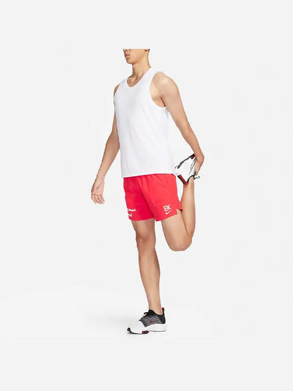 Шорты Nike Dri-FIT Stride Kipchoge Brief-Lined Running Shorts 'Red' — изображение 4 из 4, красный/мульти