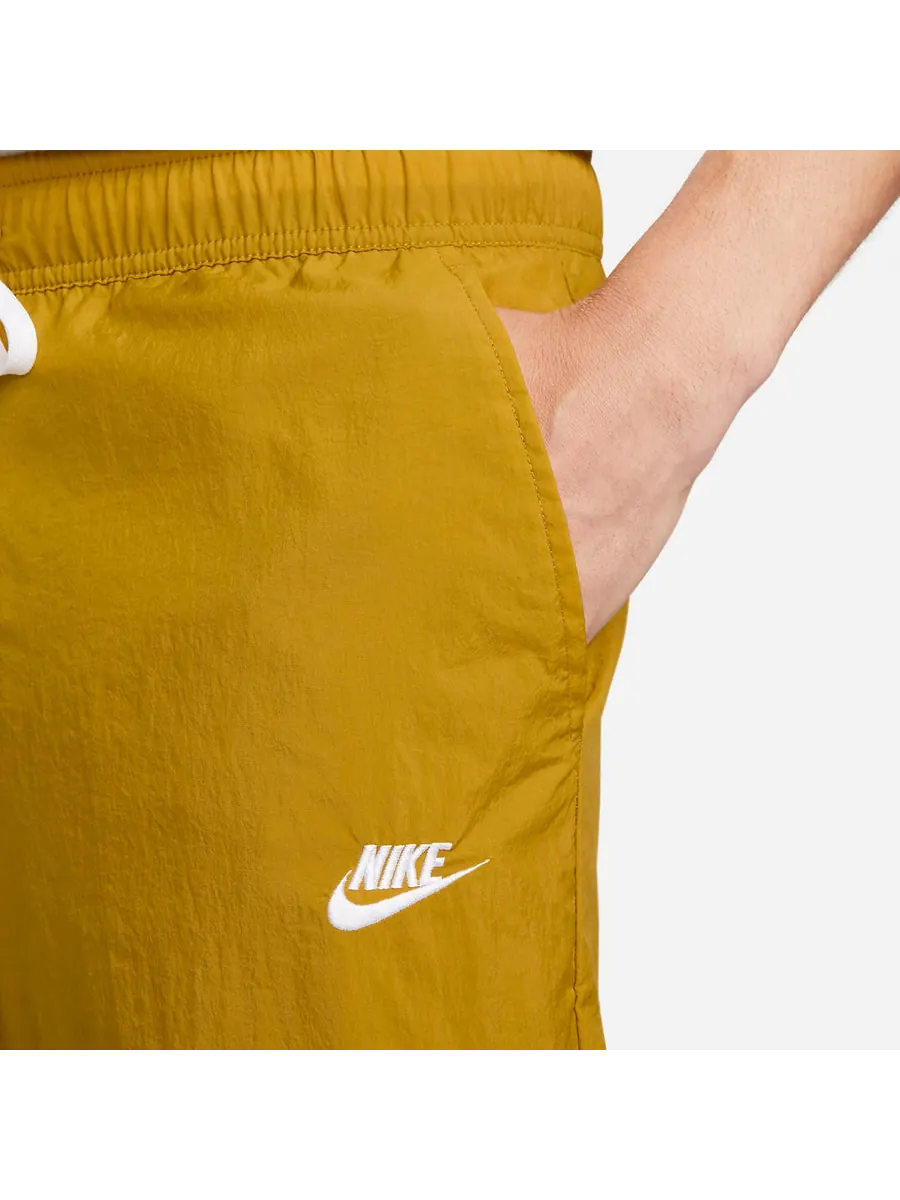 Спортивные брюки Nike Club Lightweight Woven Trousers 'Bronzine' — изображение 2 из 4, желтый