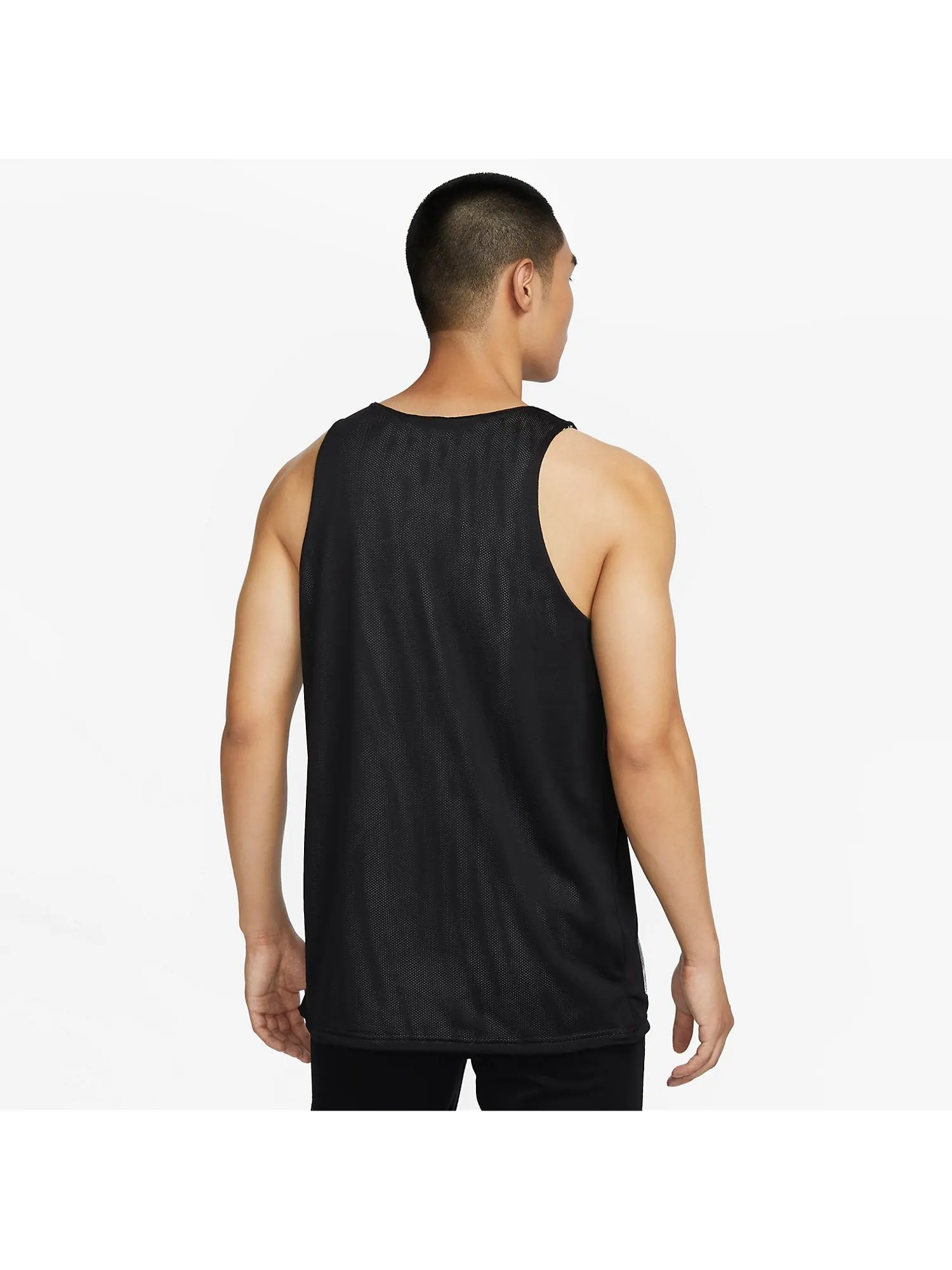 Спортивный топ Nike Dri-FIT Studio '72 Reversible Allover Print Training Tank Top 'Black' FB7979-010 — изображение 2 из 4
