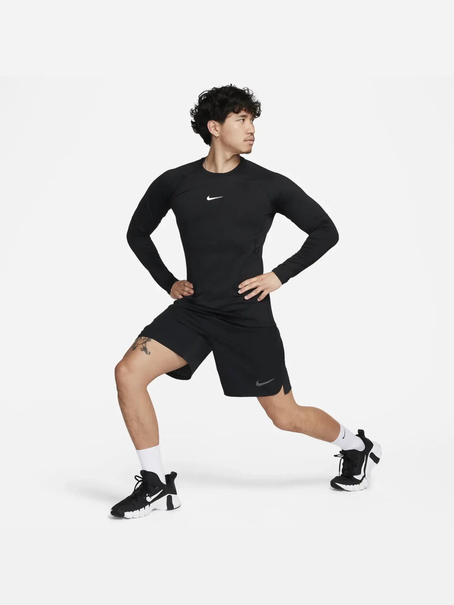 Топ Nike Pro Warm Long-Sleeve Top 'Black' — изображение 3 из 5, черный