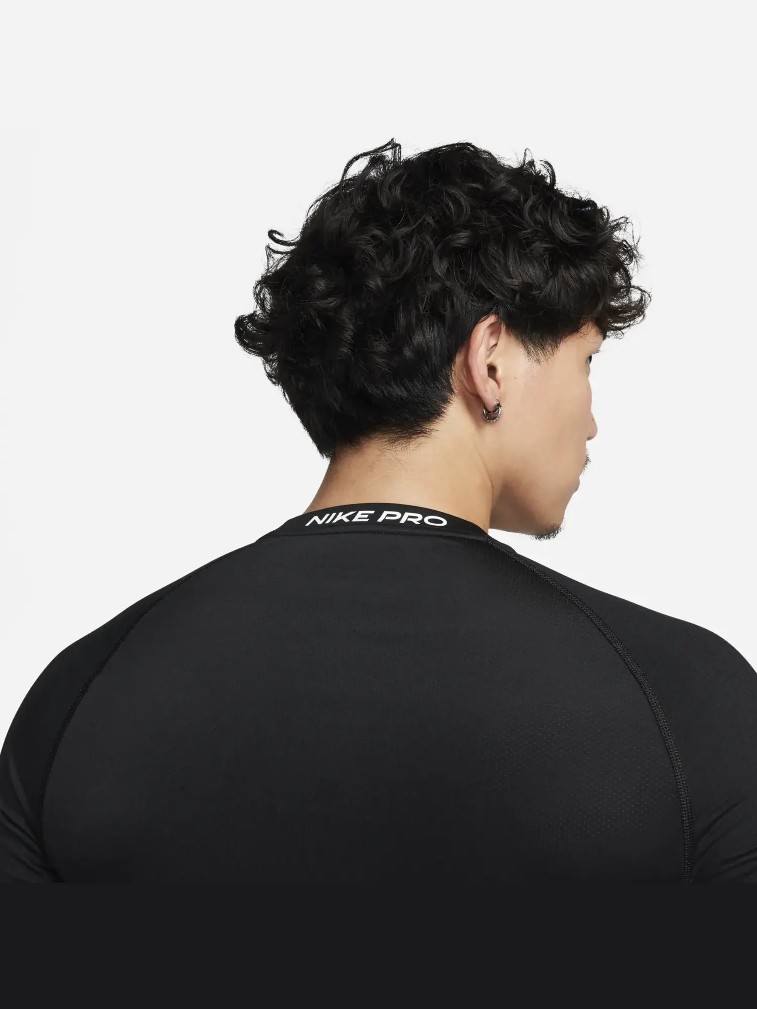 Топ Nike Pro Warm Long-Sleeve Top 'Black' — изображение 4 из 5, черный