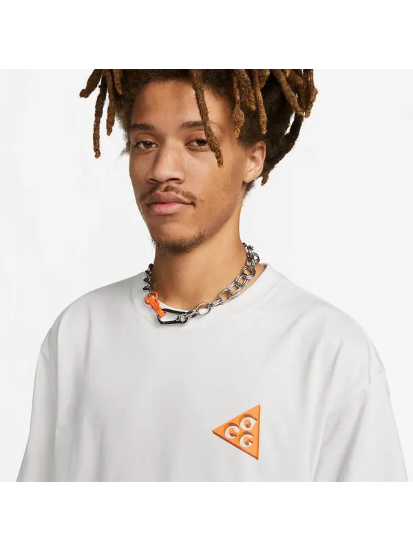 Футболка Nike ACG Vortex T-Shirt 'White' — изображение 2 из 4, белый/мульти