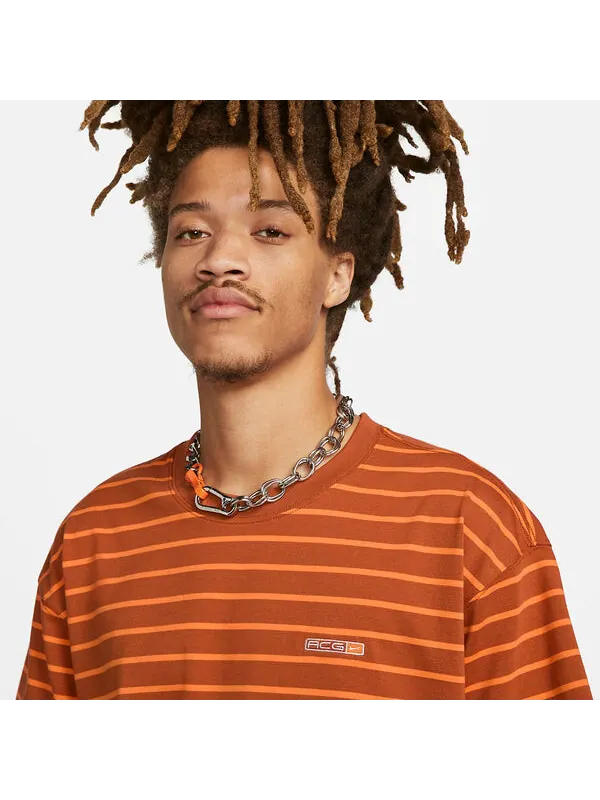 Футболка Nike ACG Stripe T-Shirt 'Orange' — изображение 2 из 3, оранжевый