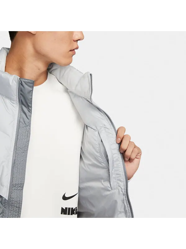 Жилеты windrunner stormfit пуховый жилет Nike — изображение 4 из 4, серый