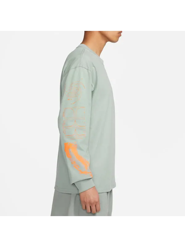 Футболка Nike Acg Topo T-Shirt 'Mica Green' — изображение 2 из 4, зеленый