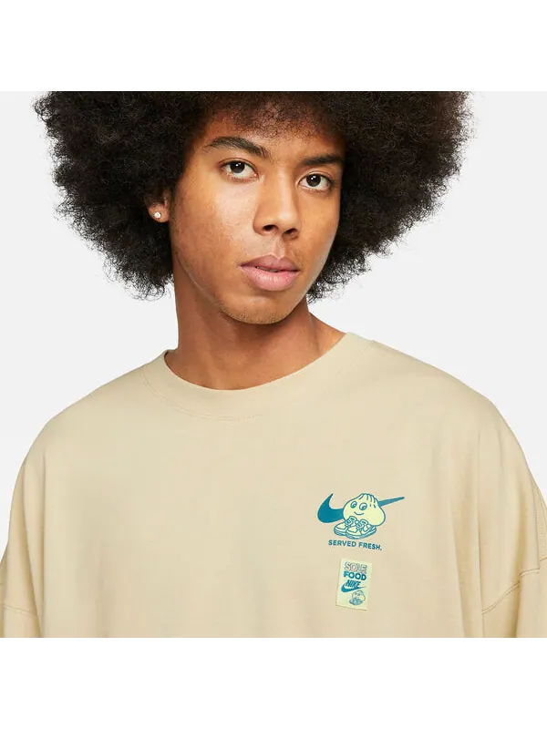 Футболка Nike Sportswear Sole Food T-Shirt 'Team Gold' — изображение 2 из 4, золотистый/мульти