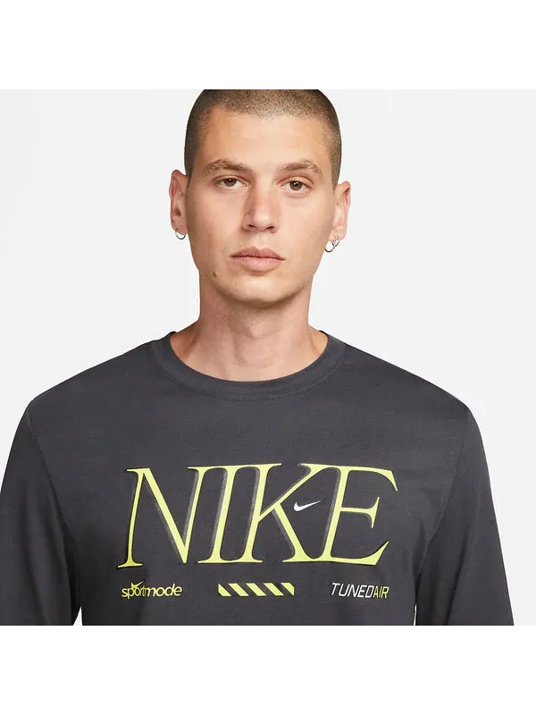 Футболка Nike Sportswear Long-Sleeve T-Shirt 'Black' — изображение 3 из 4, черный/мульти