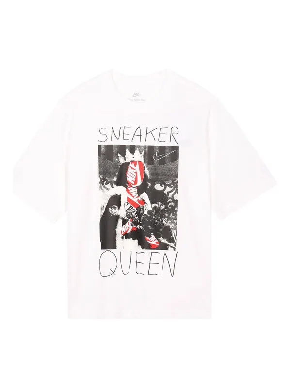 Футболка (WMNS) Nike Sneaker Queen T-Shirt 'White' — изображение 1 из 4, белый
