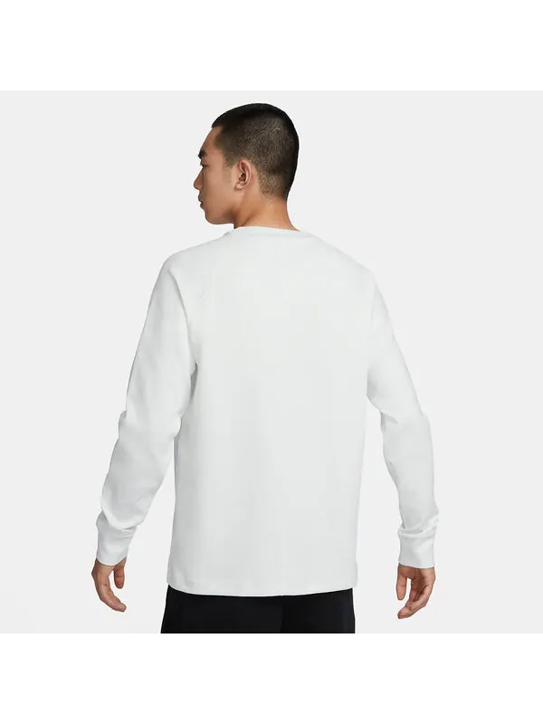 Свитера технический флис легкий свитшот Nike — изображение 2 из 3, белый/мульти