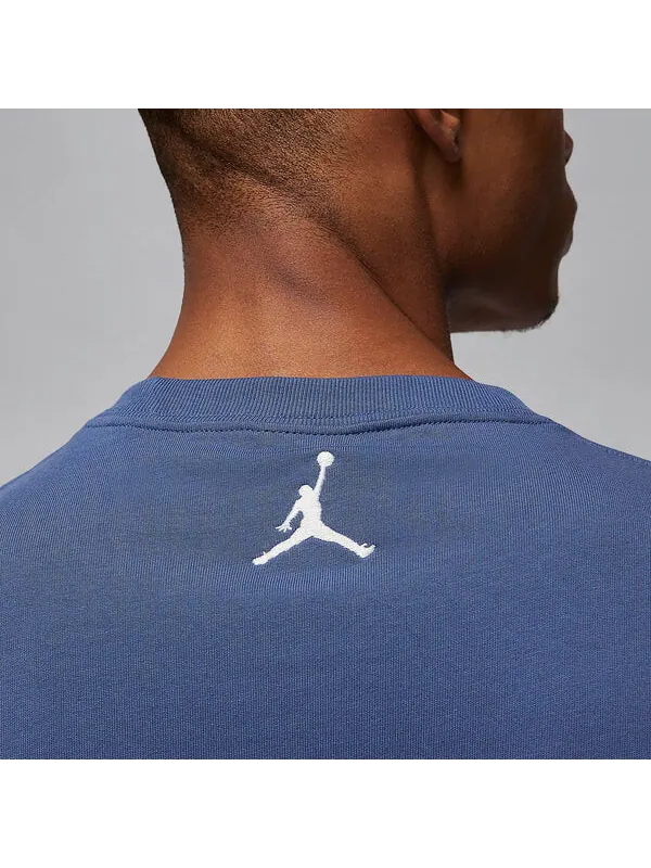 Футболка Air Jordan x A Ma Manire T-shirt Aisa Sizing 'Mystic Navy' — изображение 4 из 4, темно-синий
