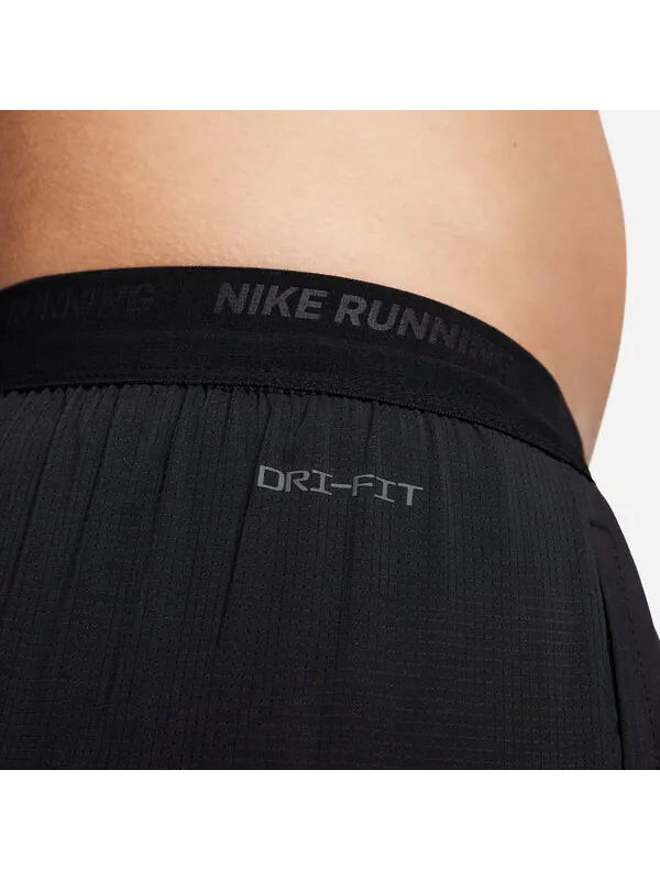 Шорты для бега Energy Stride 5" короткие шорты с подкладкой для бега Nike — изображение 4 из 4, черный