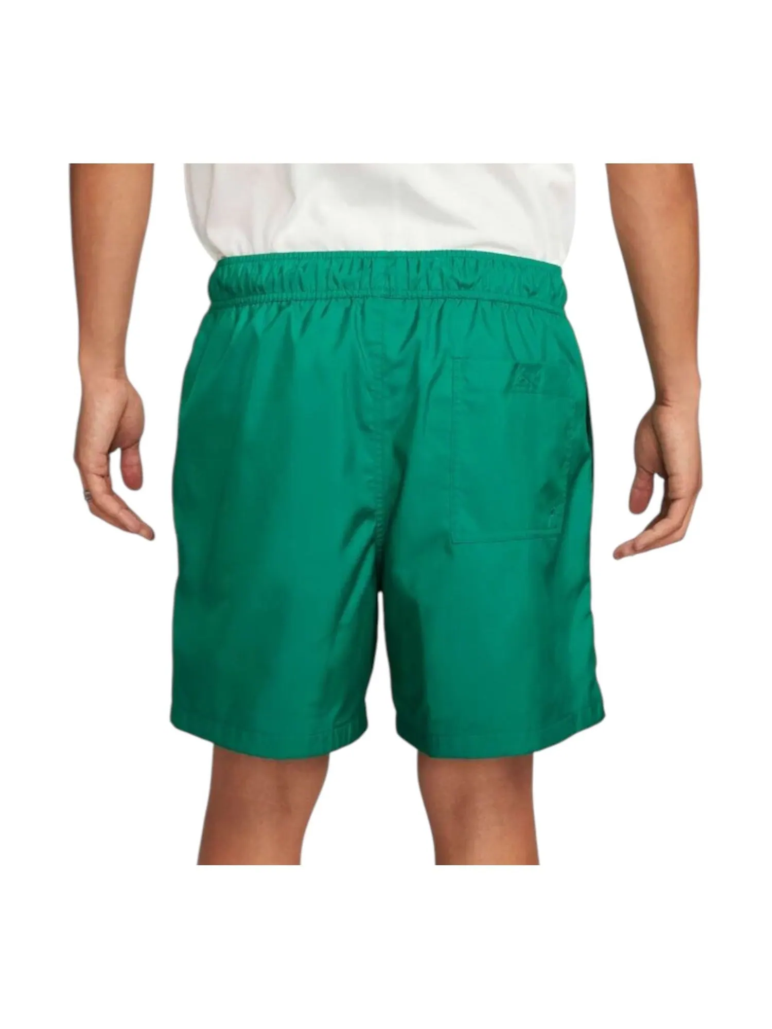 Шорты Nike Club Woven Flow Shorts 'Malachite' — изображение 2 из 2, белый