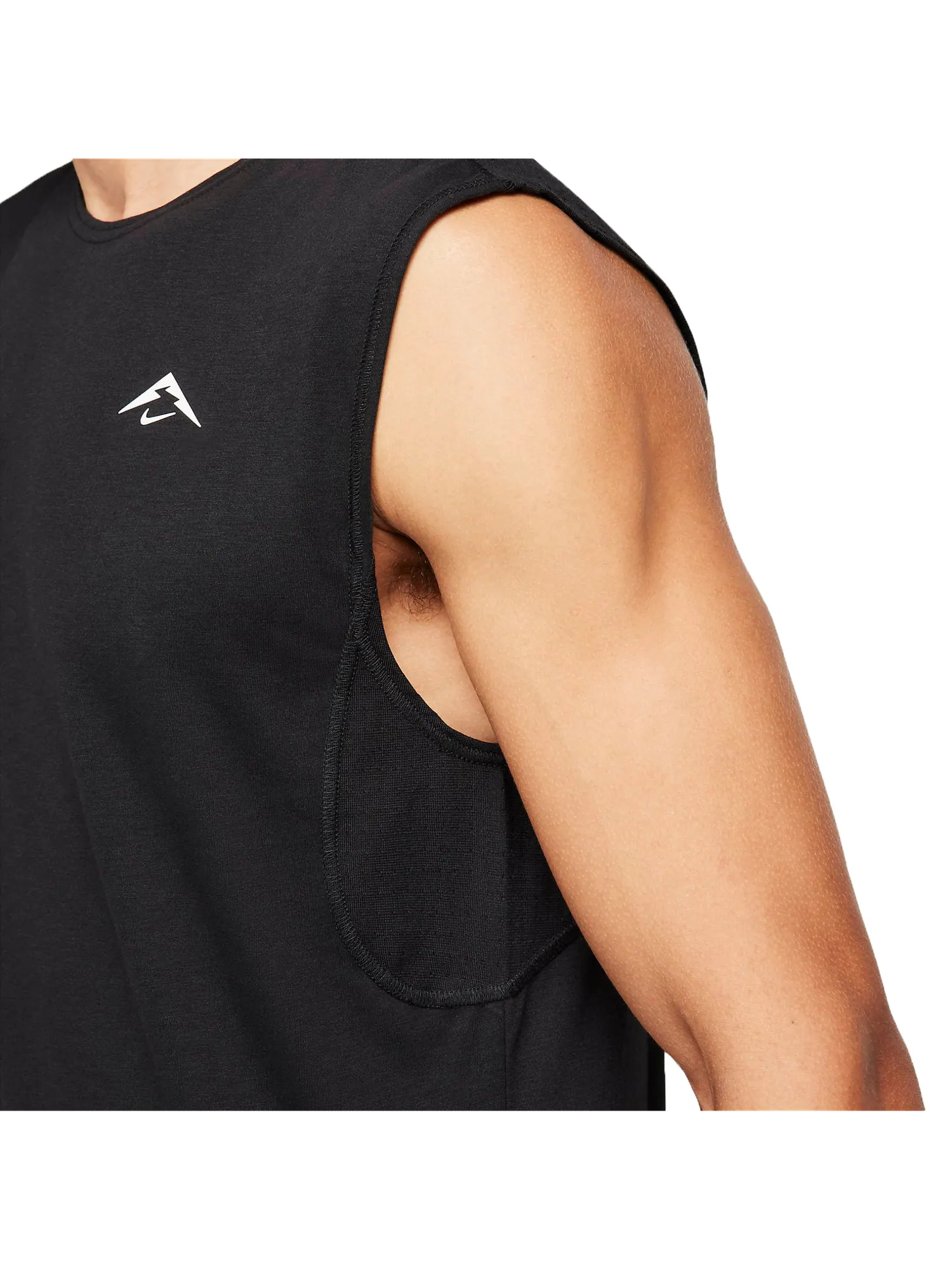 Спортивный топ Nike Solar Chase Dri-FIT Running Tank (Asia Sizing) 'Black' FN3310-010 — изображение 3 из 5, черный