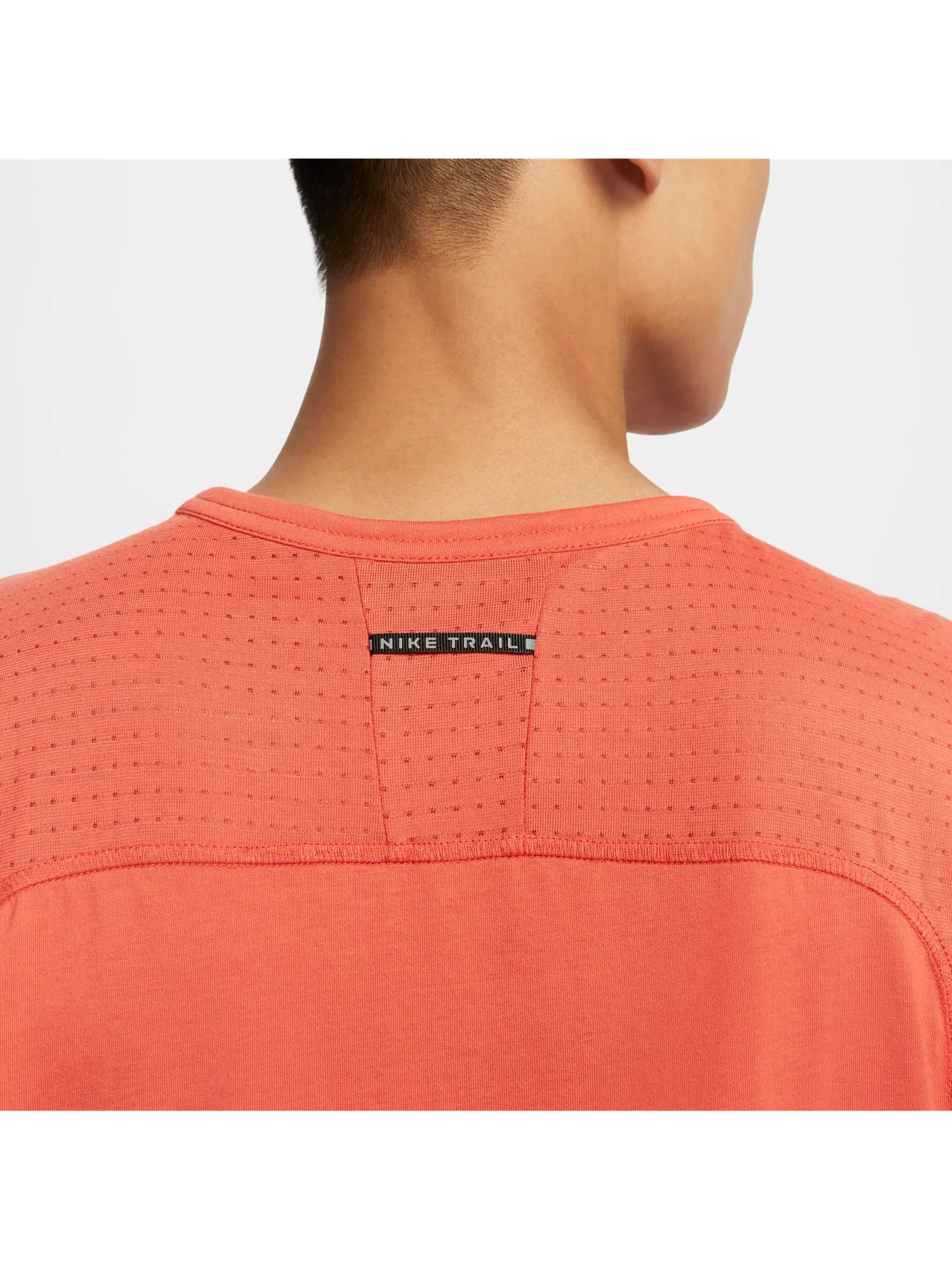 Спортивный топ Nike Solar Chase Dri-FIT Sleeveless Running Top 'Orange' FN3310-846 — изображение 3 из 5, оранжевый