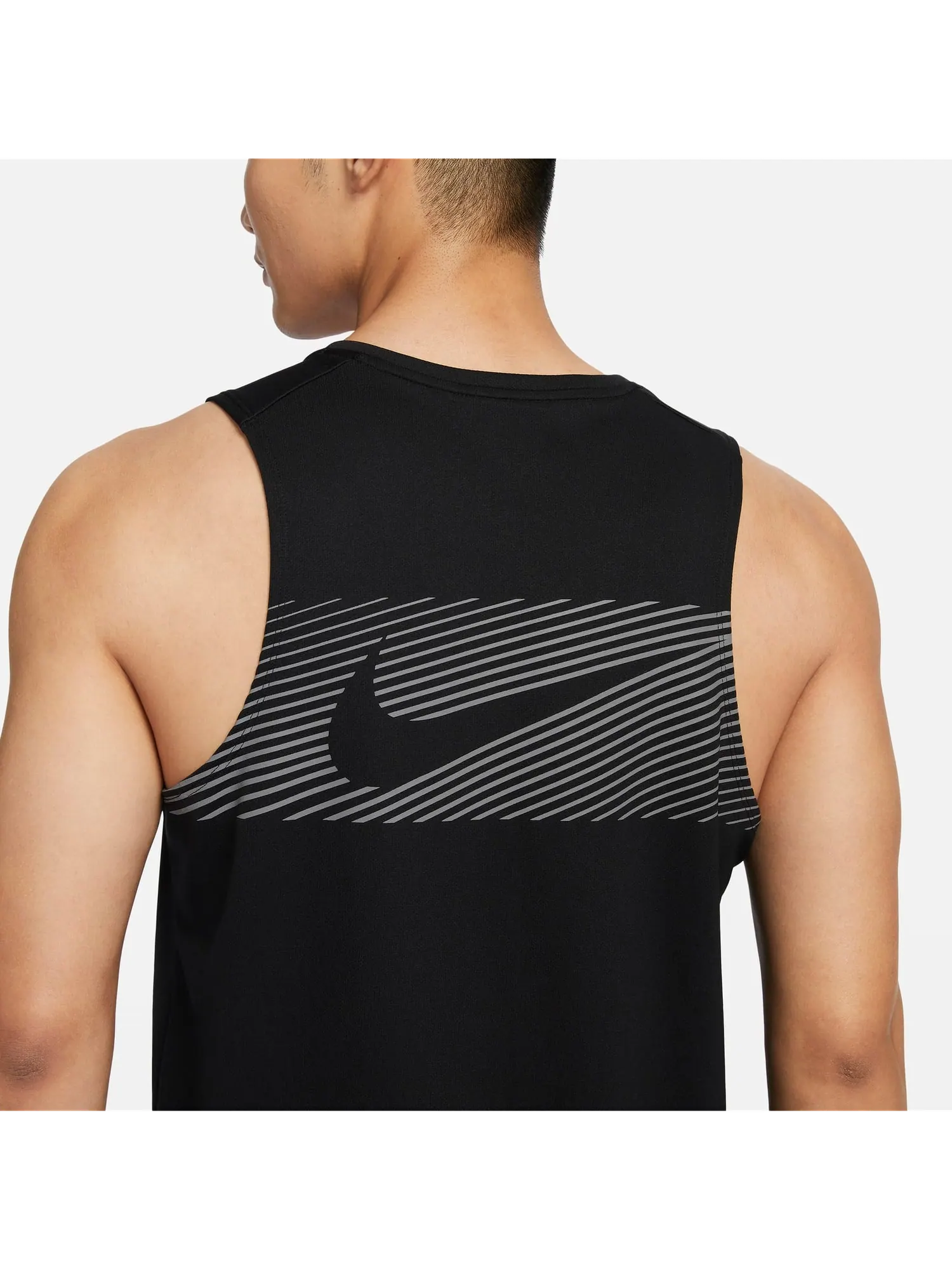 Спортивный топ Nike Miler Flash Tank 'Black' FN3987-010 — изображение 3 из 3, черный