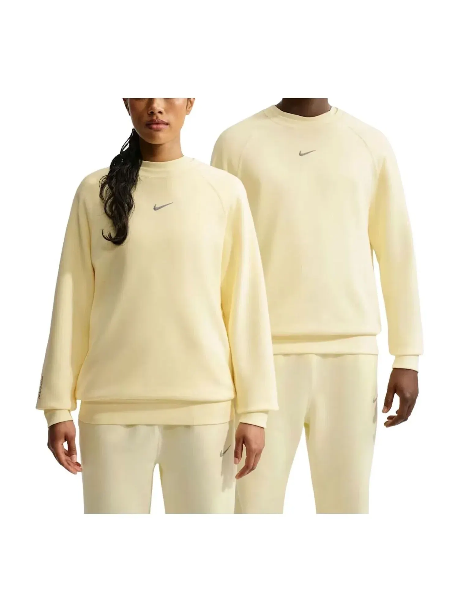 Мужская футболка с флисовым воротником Nike NOCTA Fleece CS Crew Alabaster Stealth — изображение 1 из 6, желтый