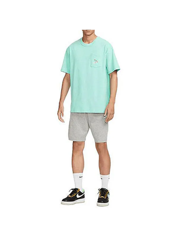 Футболка Nike Sportswear Premium Essential Pocket T-Shirt 'Lake Green' — изображение 3 из 4, зеленый/мульти