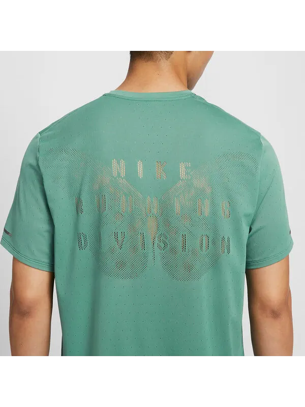 Футболка с логотипом dri fit adv Nike — изображение 3 из 4, зеленый