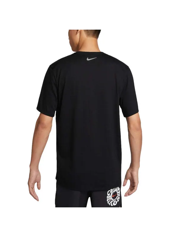 Футболка rise 365 run energy dri fit running t shirt asia sizing Nike — изображение 2 из 2, черный