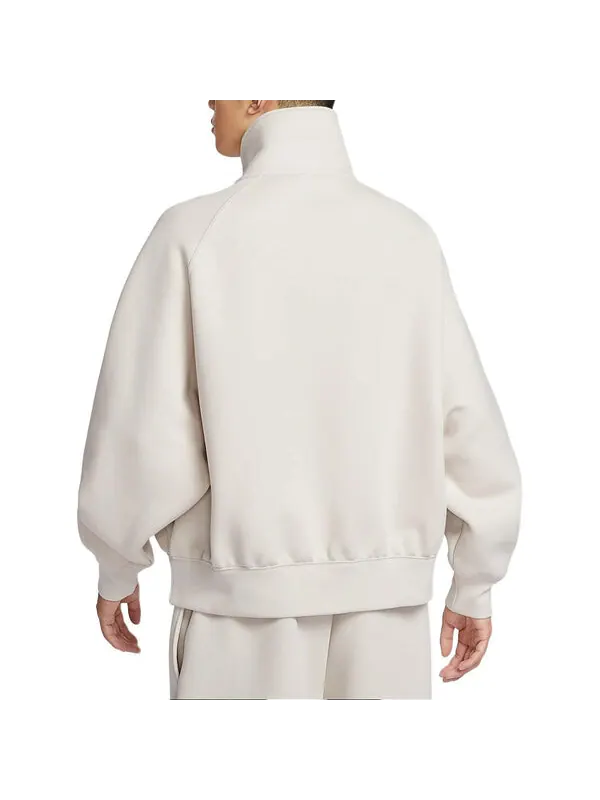 Футболка tech futura t-shirt 'beige' Nike — изображение 2 из 4, бежевый