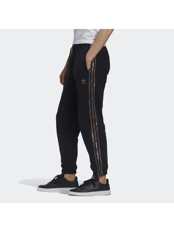 Спортивные штаны adidas originals Camouflage Striped Track Pants Men Black — изображение 4 из 4, черный