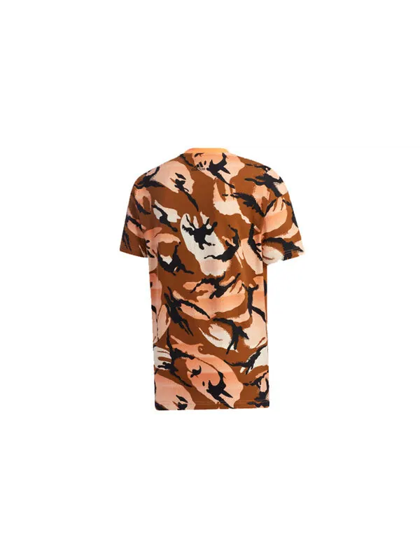 Футболка ub gfx t aop спортивные камуфляжные с коротким рукавом Adidas — изображение 2 из 4, оранжевый