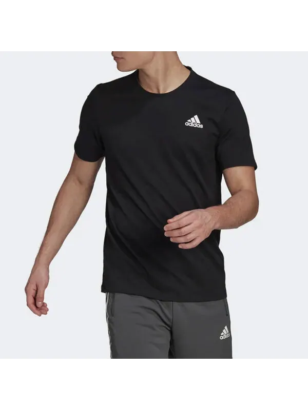 Футболка adidas Solid Color Logo Round Neck Pullover Short Sleeve Black — изображение 2 из 4, мульти
