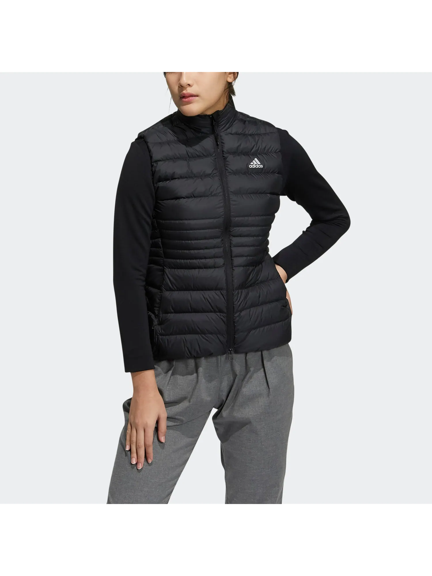 Жилет женский Adidas Core Down — изображение 2 из 3, черный