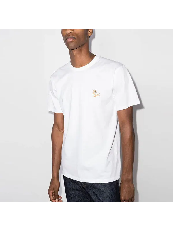 Футболка maison kitsune chillax fox patch classic t-shirt 'white' Puma — изображение 3 из 4, белый
