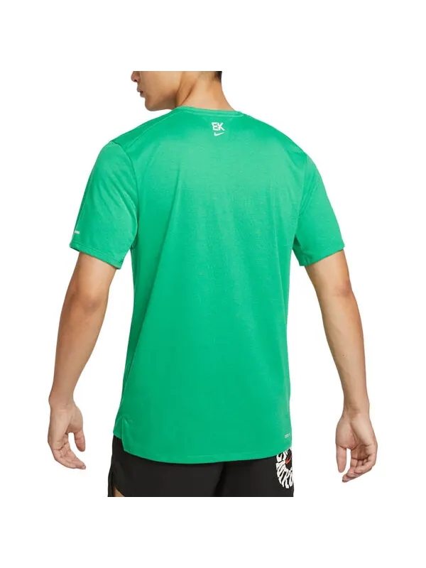 Футболка rise 365 dri-fit short-sleeve running top asia sizing 'kipchoge-stadium green' Nike — изображение 2 из 2