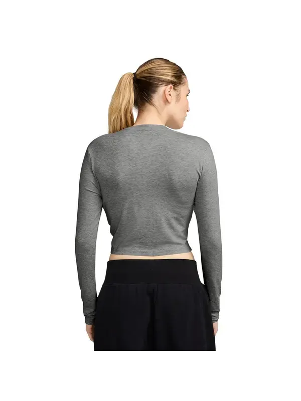 Футболка t-shirts 'grey' Nike — изображение 2 из 2, серый/белый