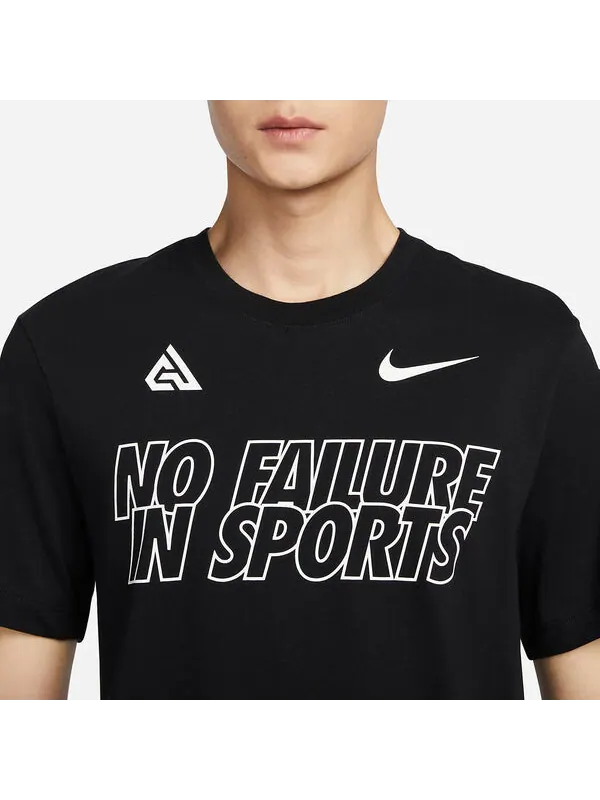Футболка спортивная одежда без сбоев в спортивной футболке Nike — изображение 3 из 3, черный/мульти