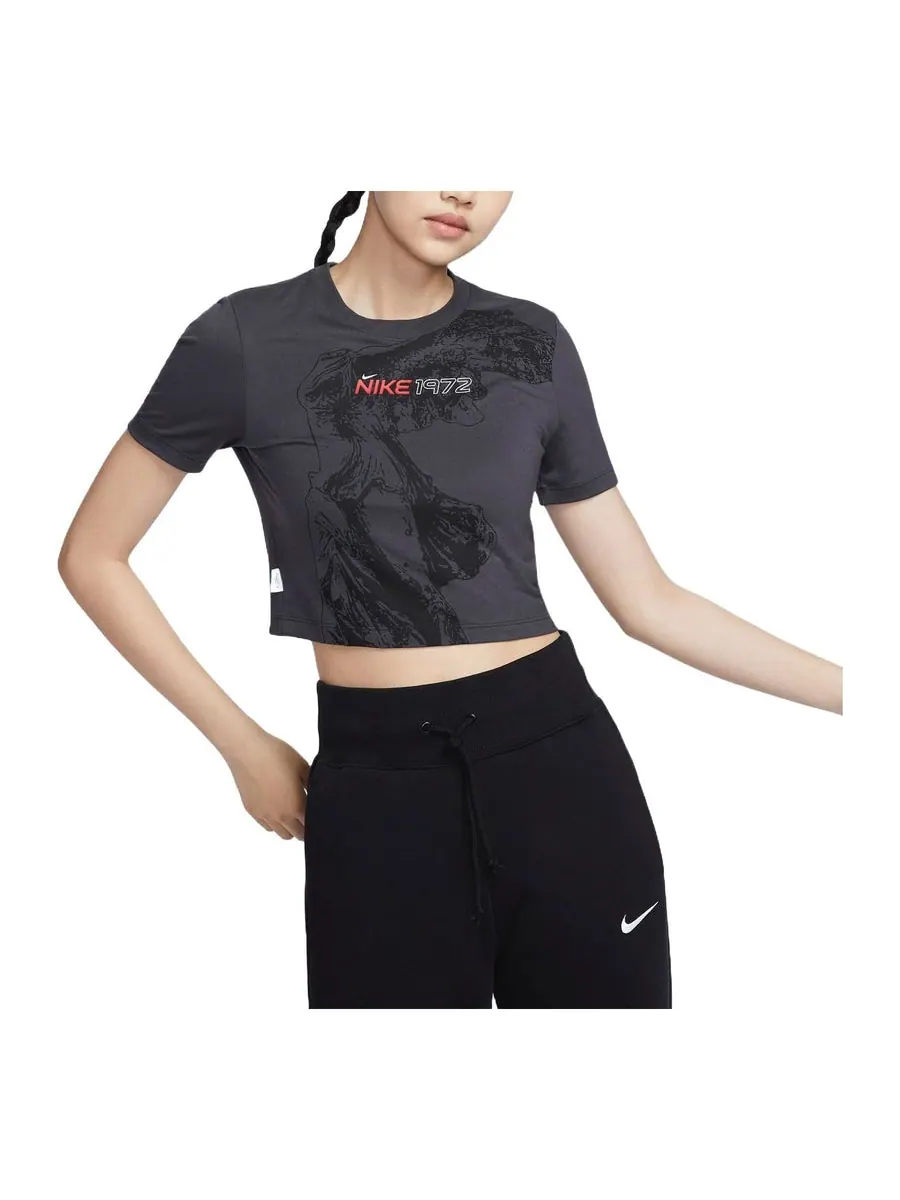 Футболка (WMNS) Nike Sportswear Slim Crop T-shirt Asia Sizing 'Anthracite' — изображение 1 из 2, черный